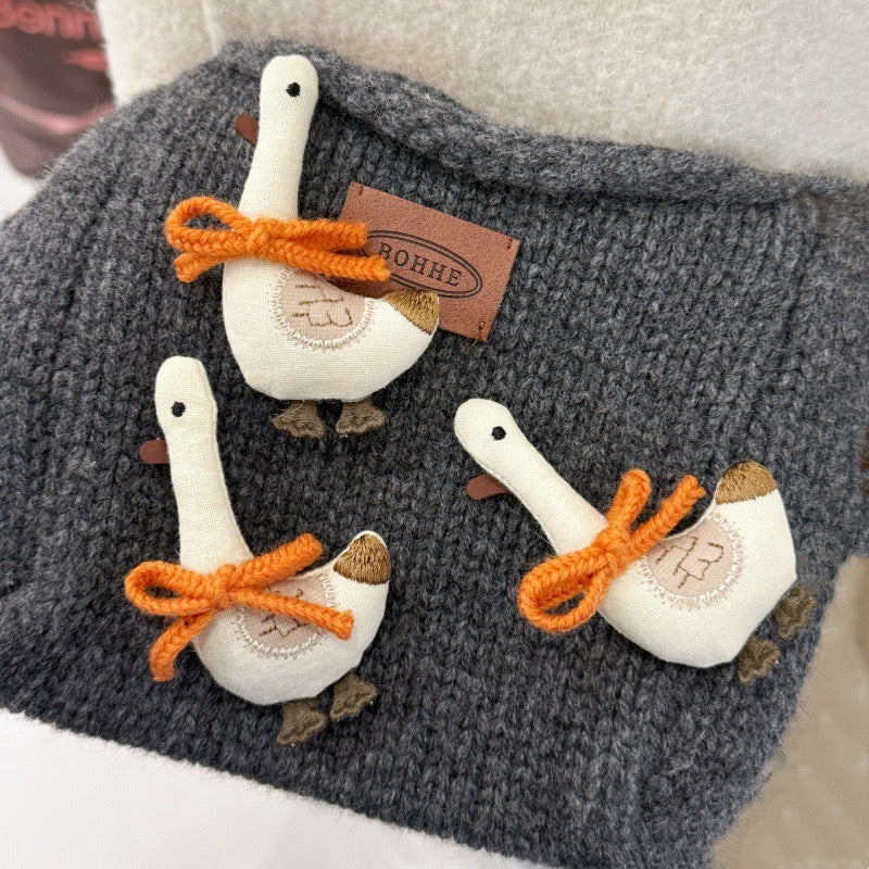 Super Cute White Goose Brooch– The Cottagecore
