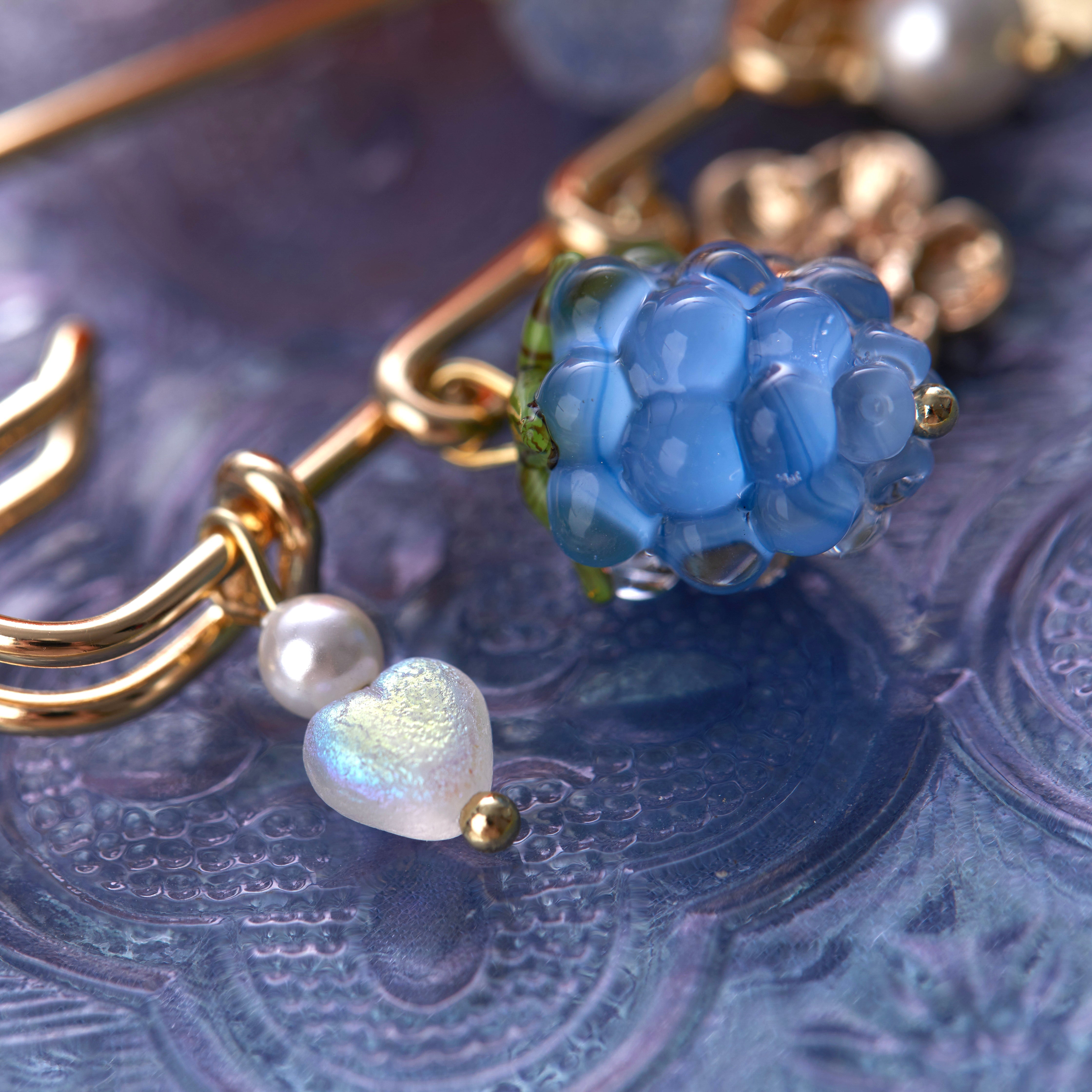 Fresh Blue Raspberry Brooch– The Cottagecore