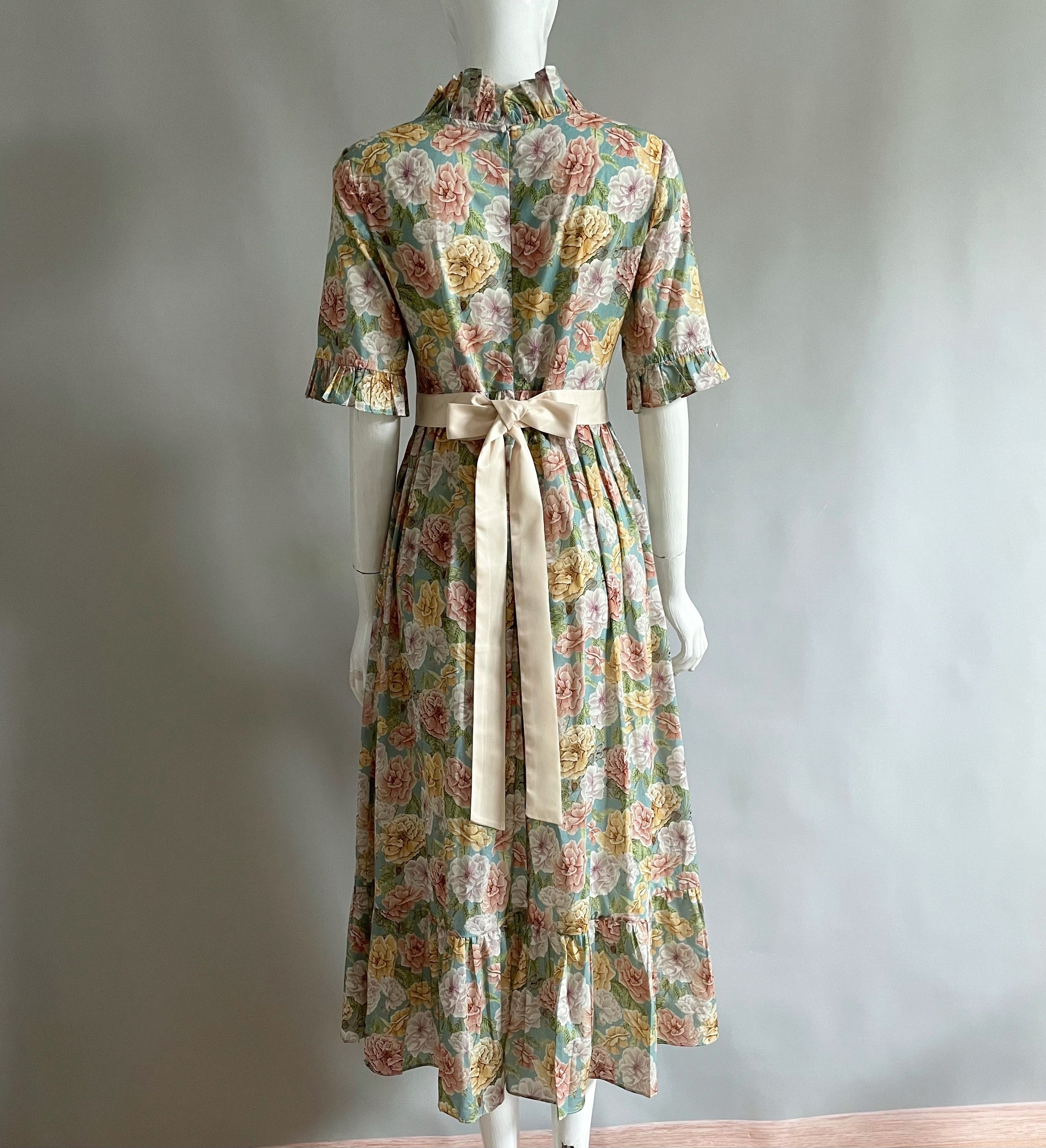 Frint French Ruffled Neck Floral Frint Dress– The Cottagecore
