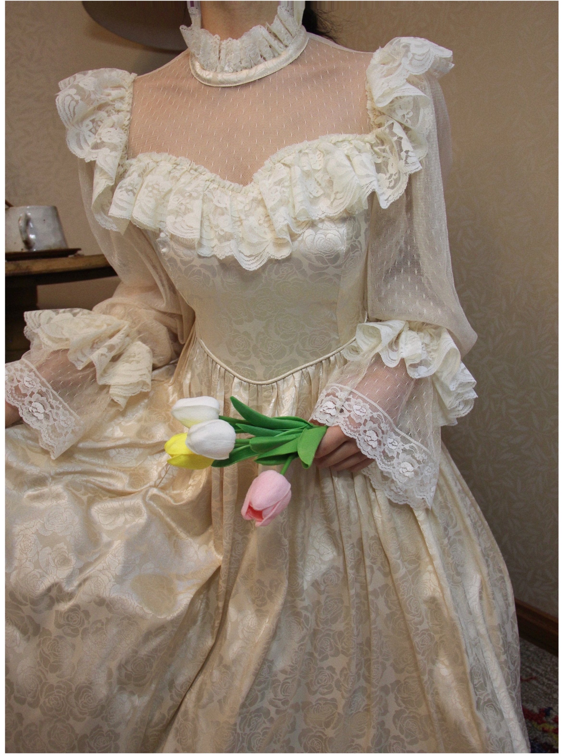 Royalcore Lace Up Dress