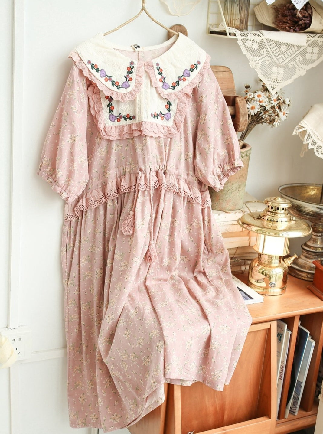 Farmcore Design Farmcore Embroidered Floral Dress With Pockets– The Cottagecore
