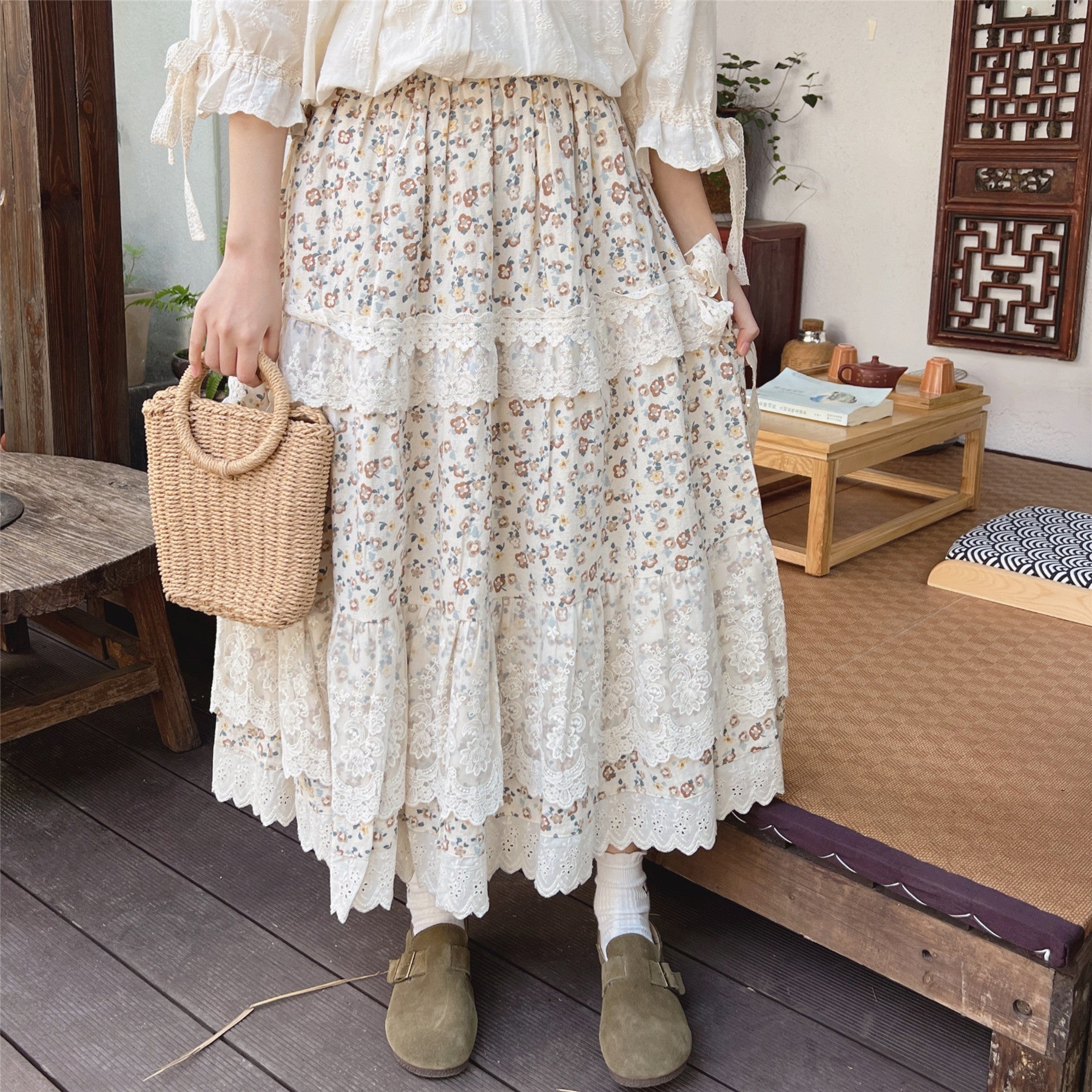 Morikei Floral Embroidered Corduroy Skirt