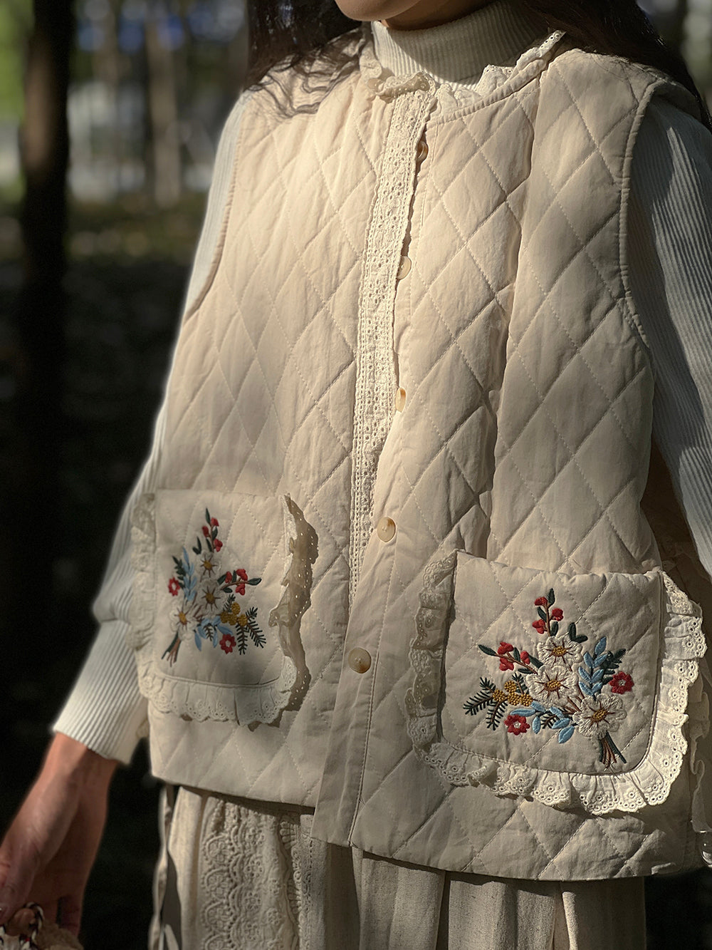 Embroidered Pockets Quilted Vest– The Cottagecore